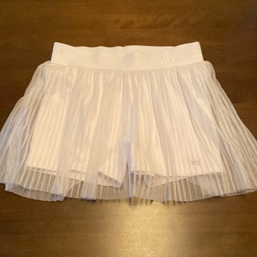 ALO Yoga Flirty Mesh Overlay Tennis🎾Skirt